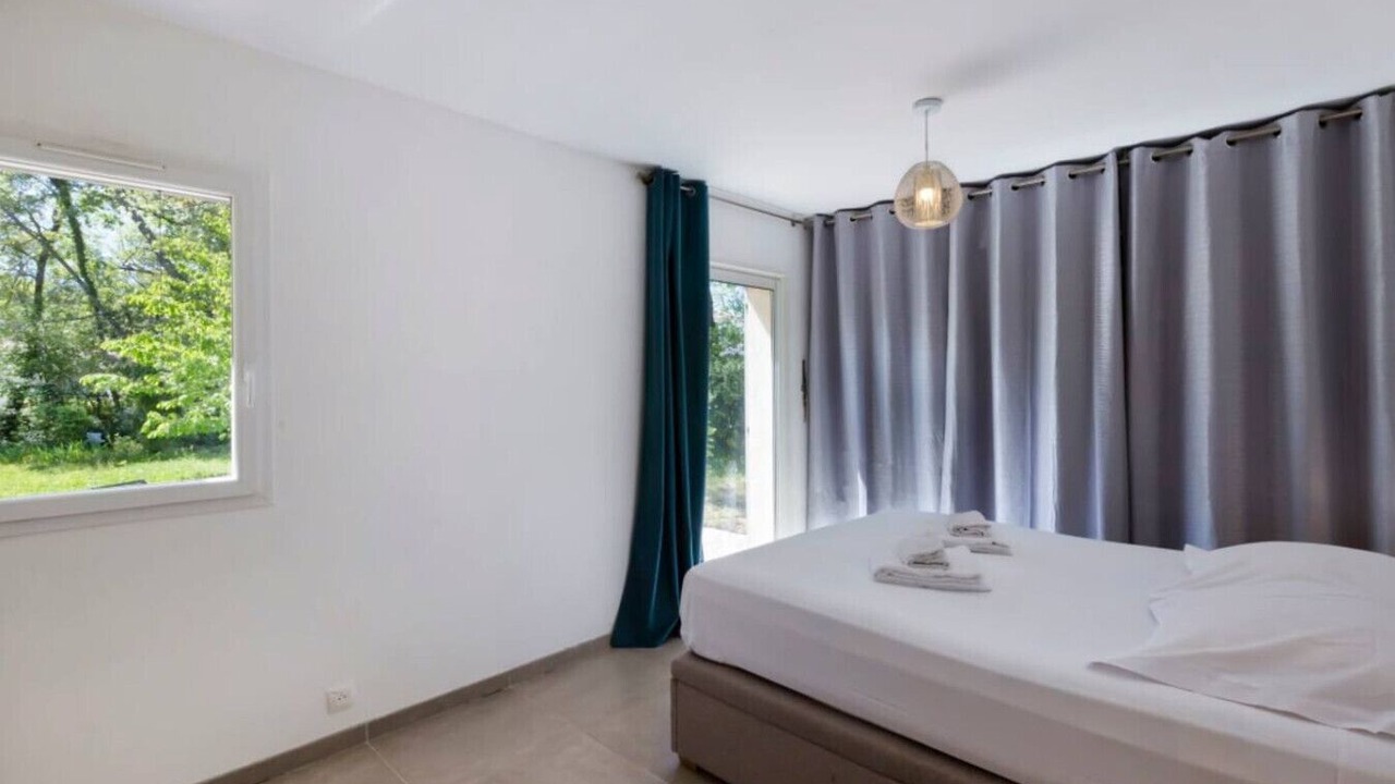 Photo of Bedroom in Roquefort-les-Pins