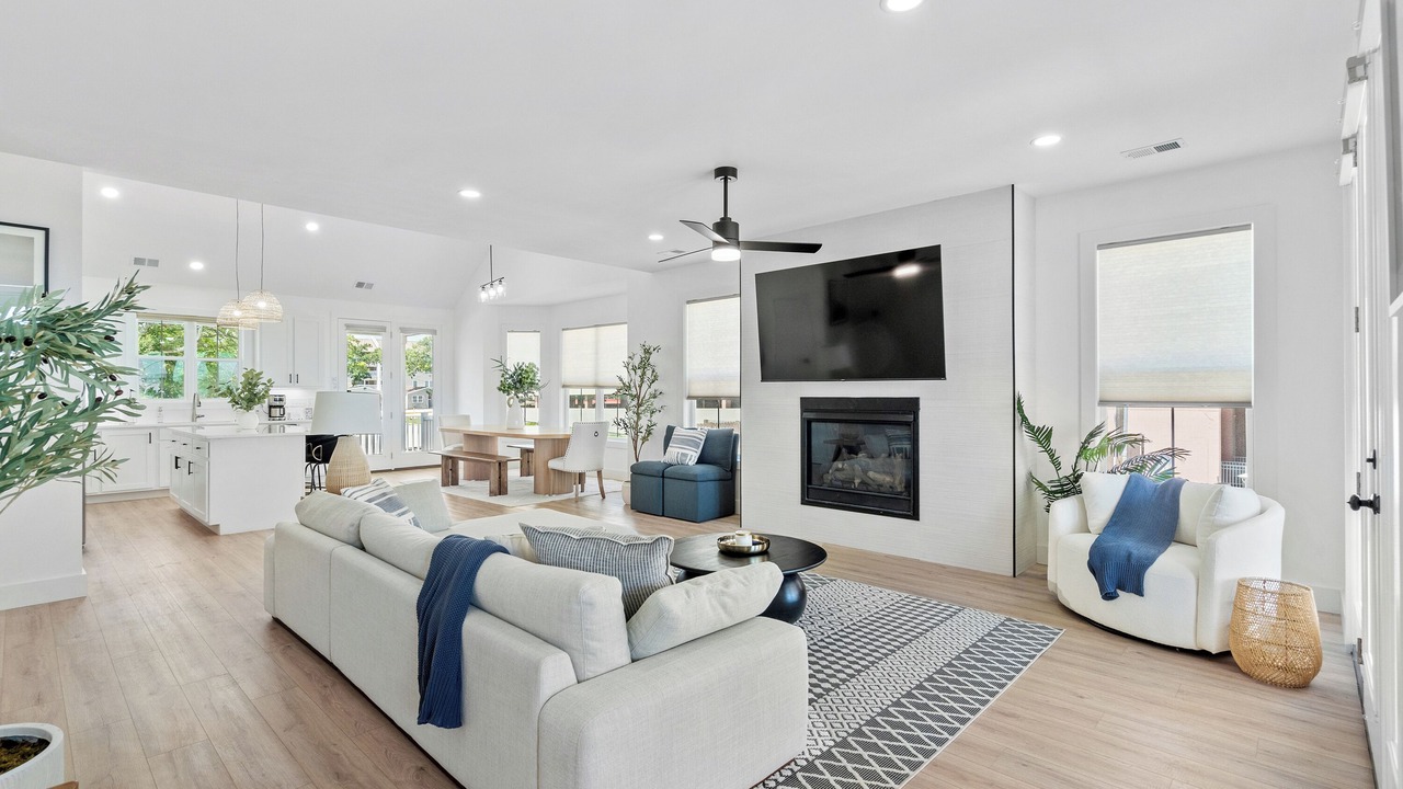 Photo of Livingroom in Atlantic Beach