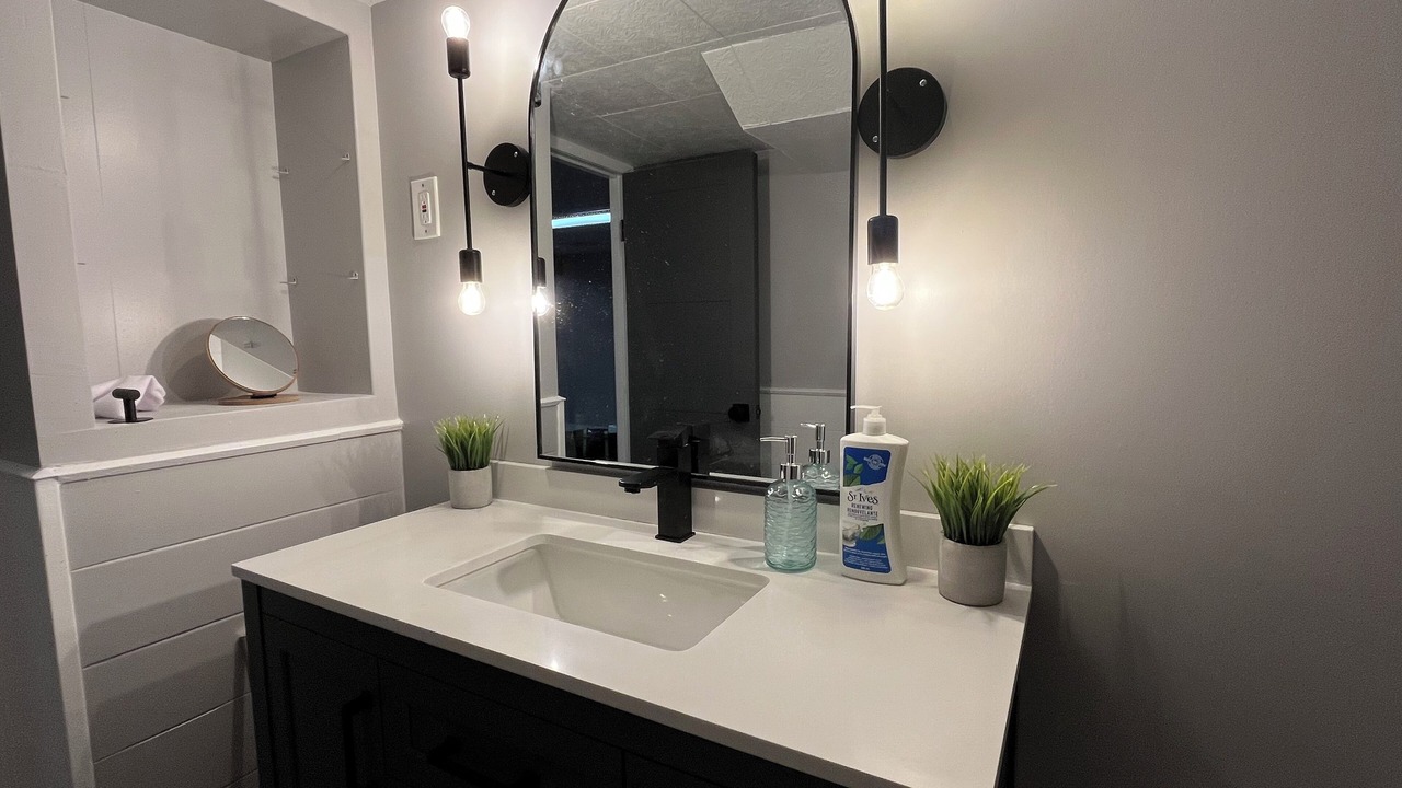 Photo of Bathroom in Tuxedo
