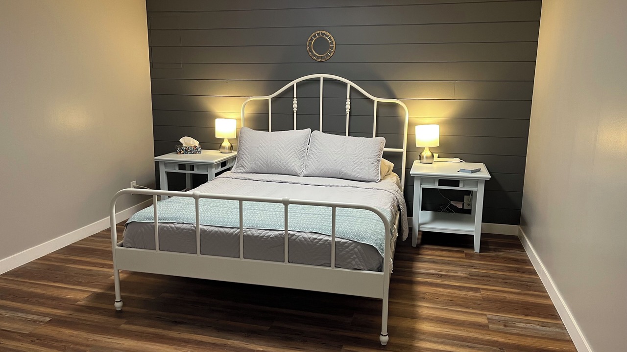 Photo of Bedroom in Tuxedo