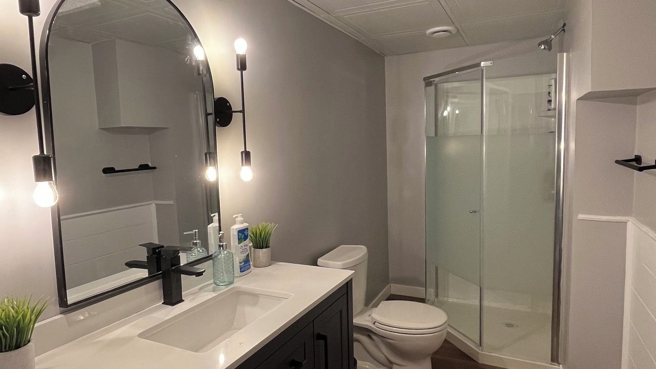 Photo of Bathroom in Tuxedo