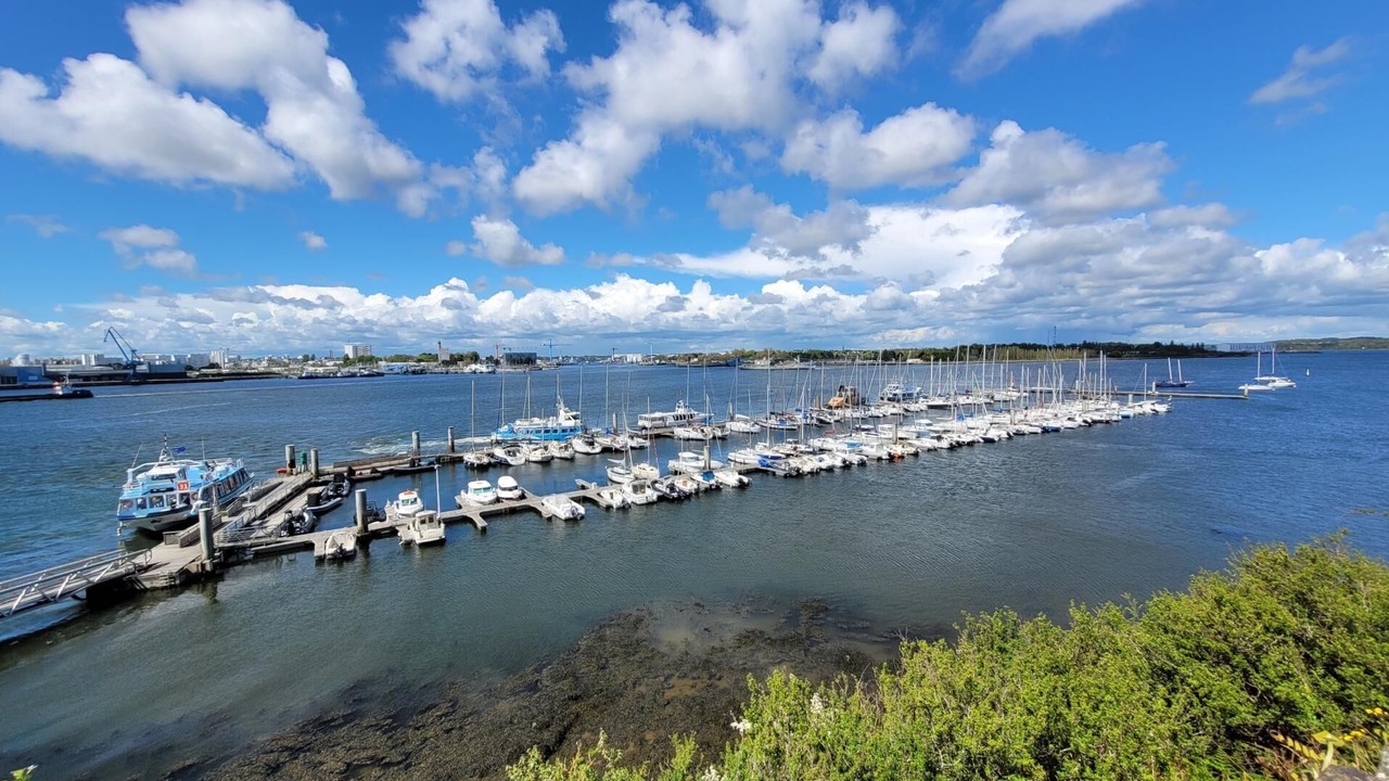 Photo of Others in Locmiquelic