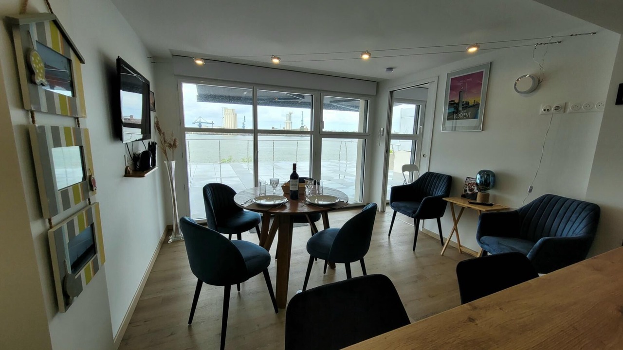 Photo of Others in Locmiquelic