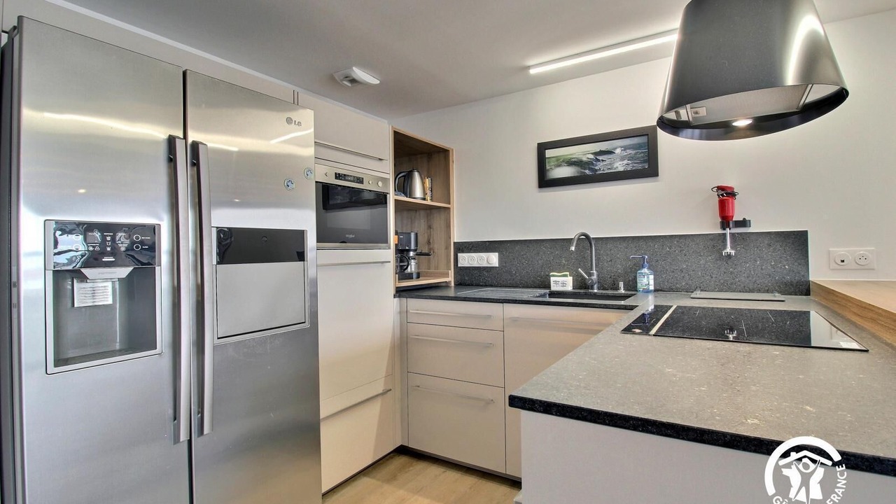 Photo of Kitchen in Locmiquelic