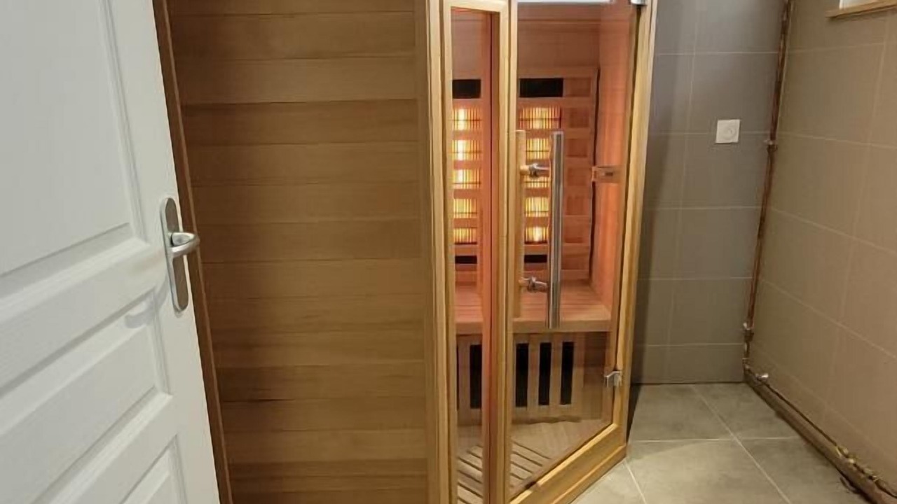 Photo of Others in Locmiquelic