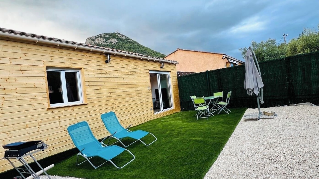 Photo of Patio Balcony in Saint-Bres