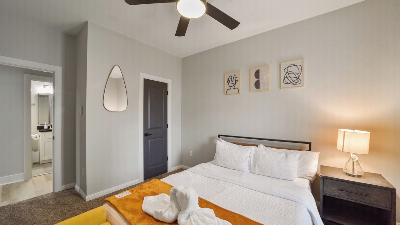 Photo of Bedroom in South Central Houston