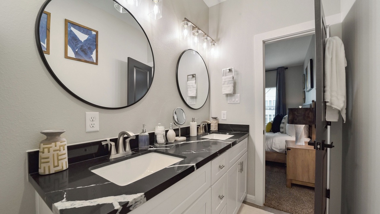 Photo of Bathroom in South Central Houston