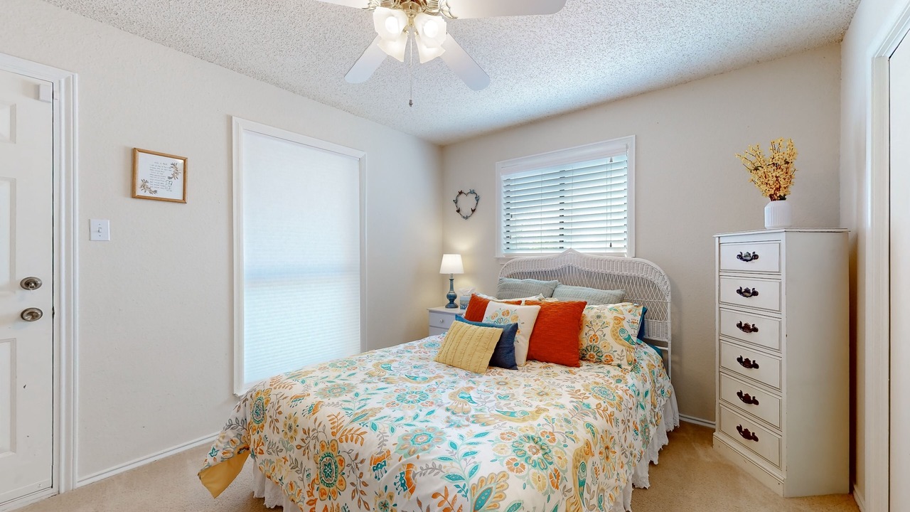 Photo of Bedroom in Brushy Creek