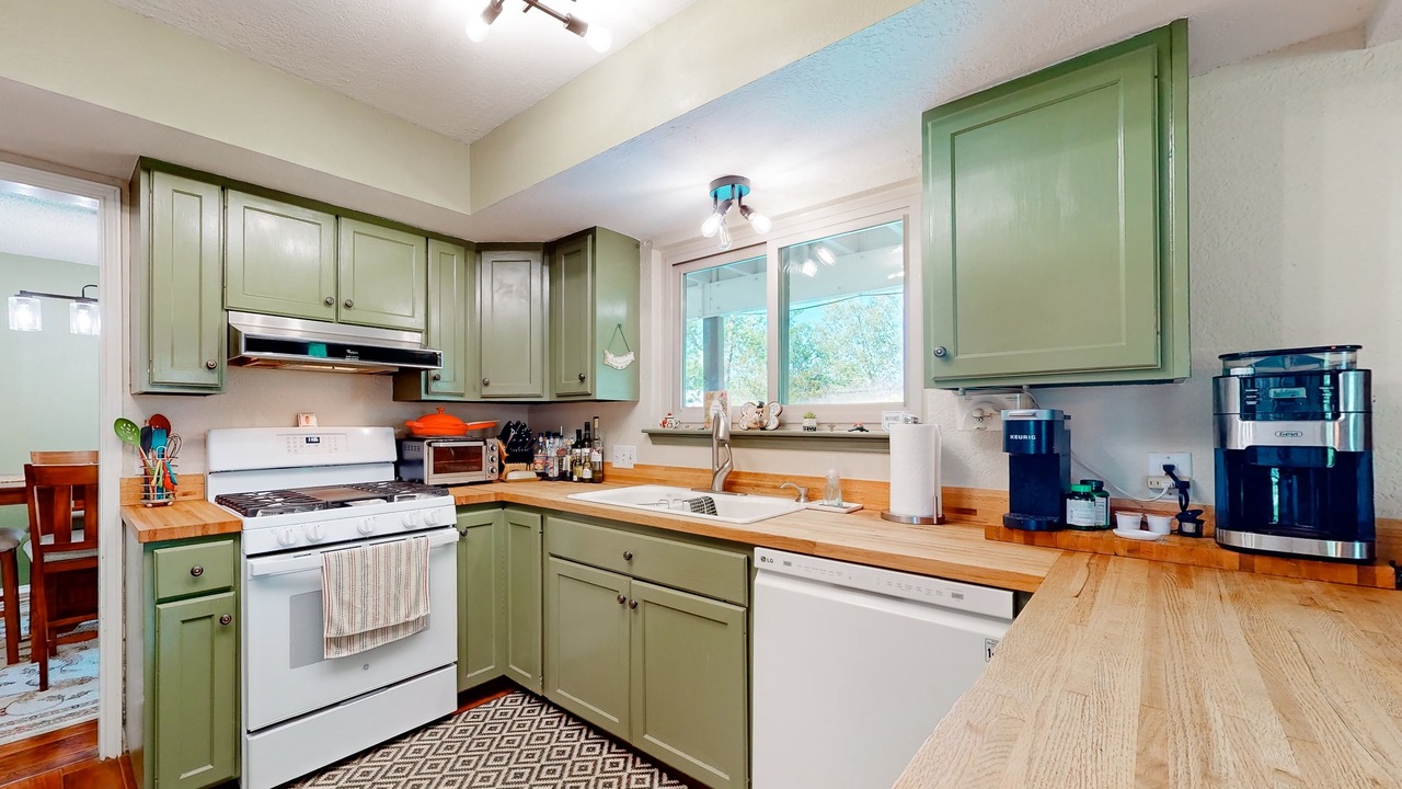Photo of Kitchen in Brushy Creek
