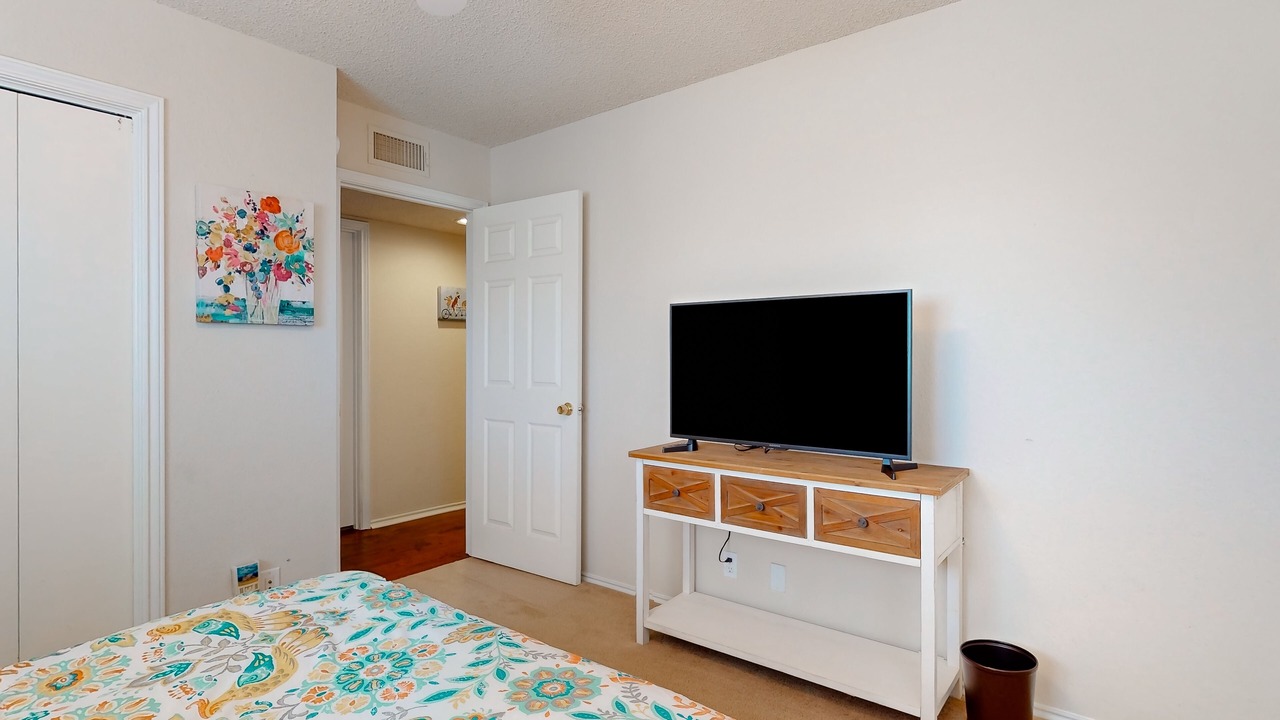 Photo of Bedroom in Brushy Creek