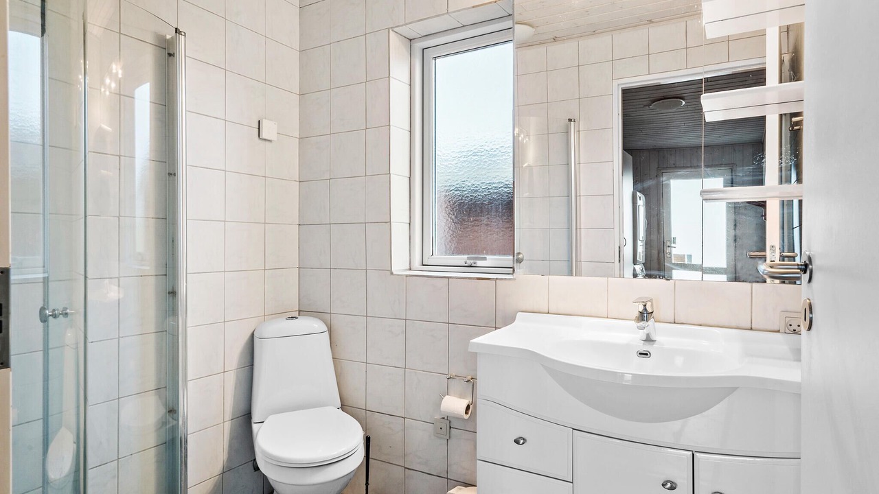 Photo of Bathroom in Vrist Strand