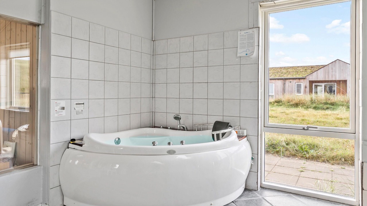 Photo of Bathroom in Vrist Strand