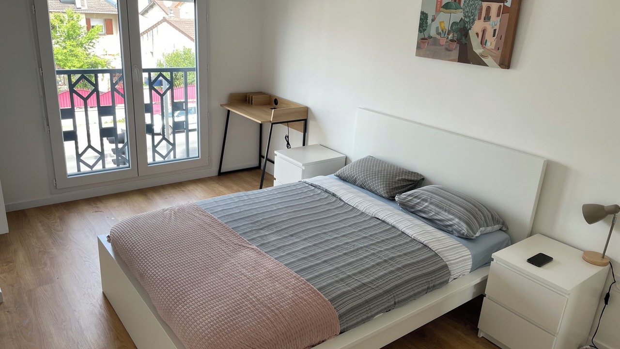 Photo of Bedroom in Le Blanc-Mesnil