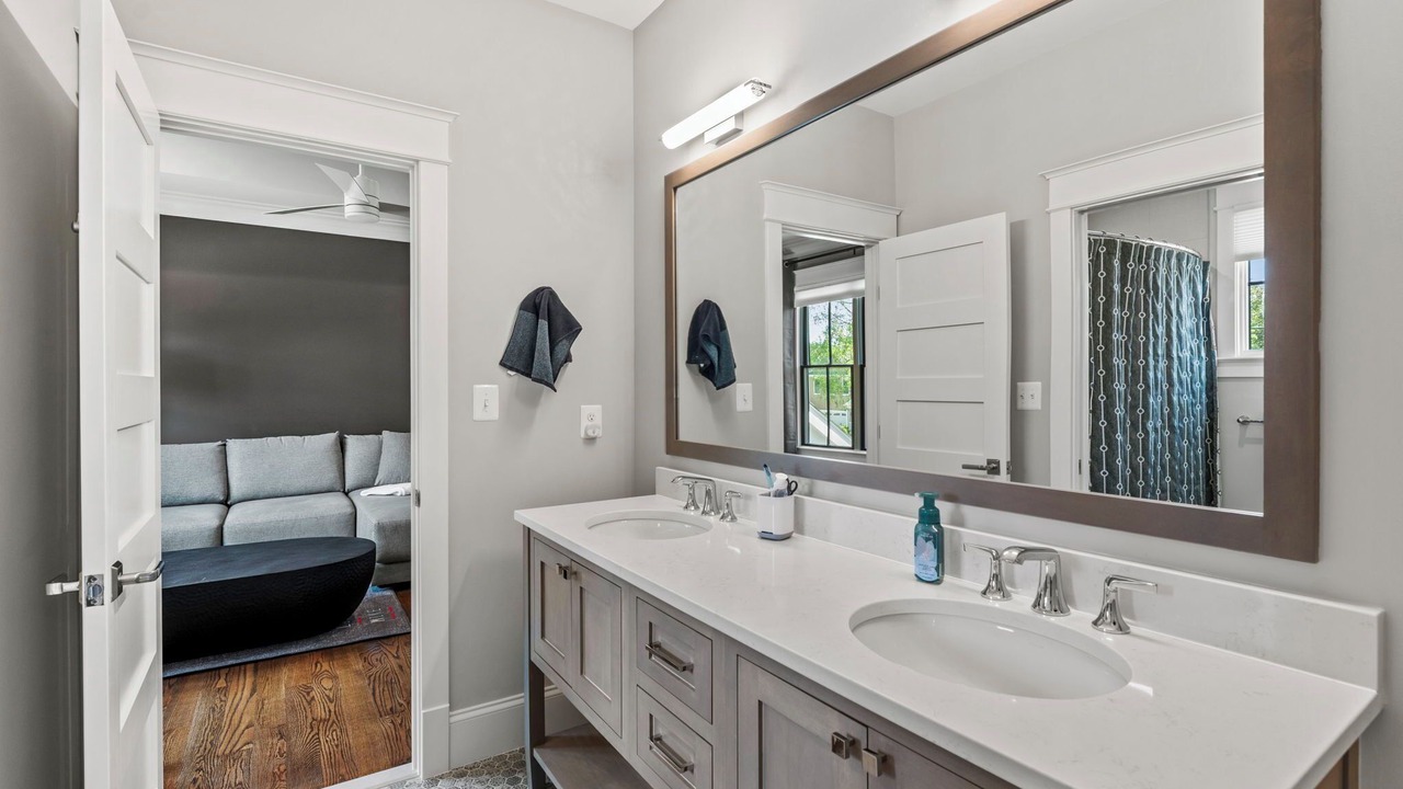 Photo of Bathroom in Arlington
