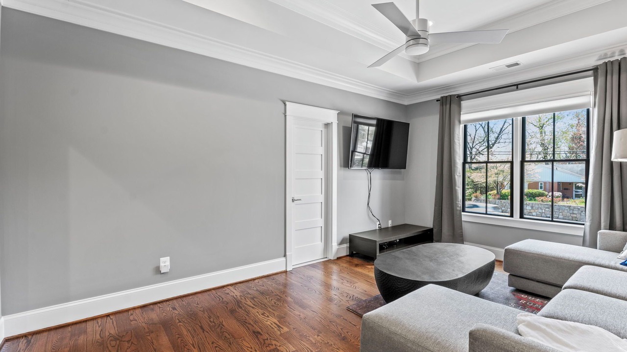Photo of Livingroom in Arlington