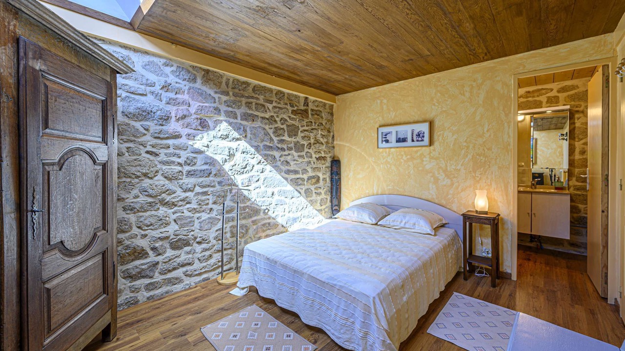 Photo of Bedroom in Etel