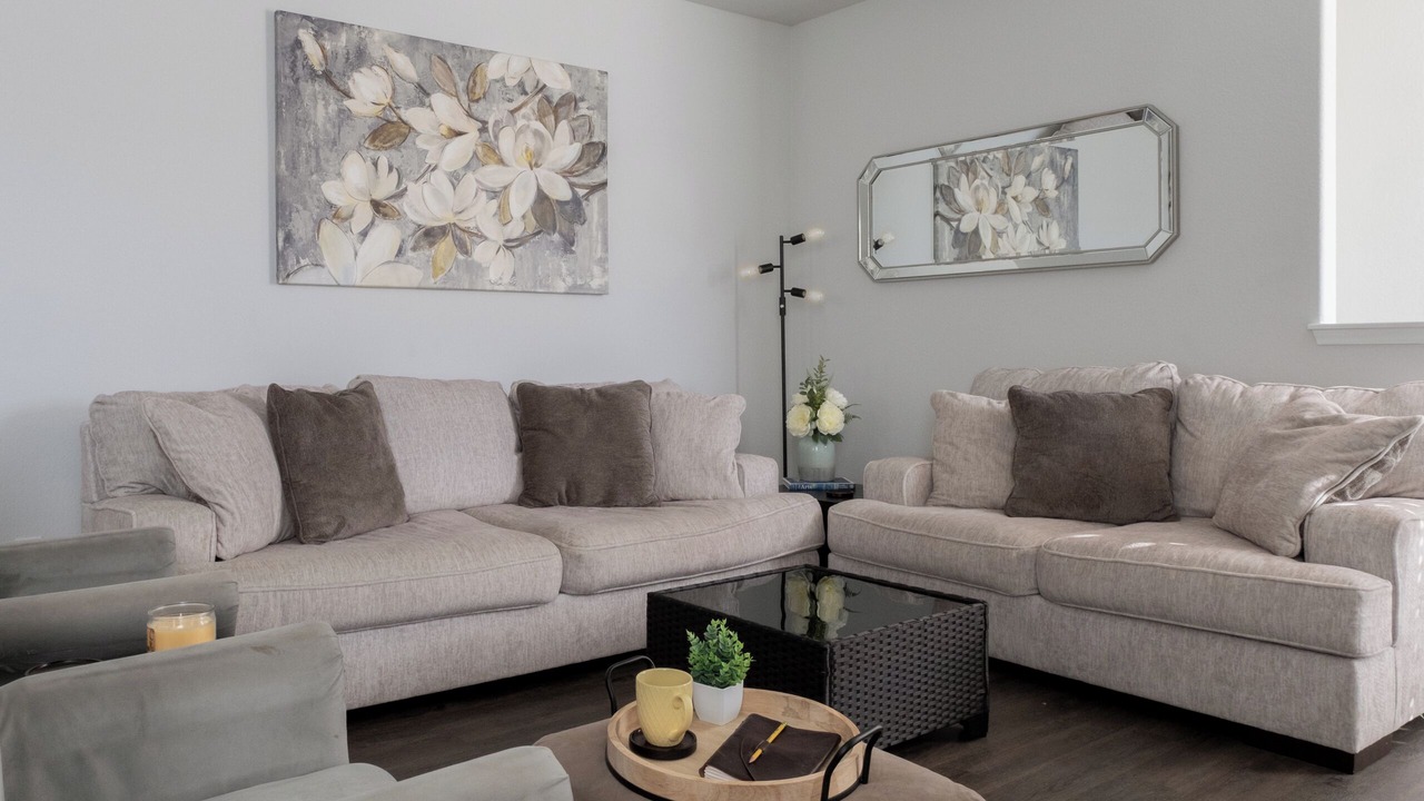 Photo of Livingroom in College Station
