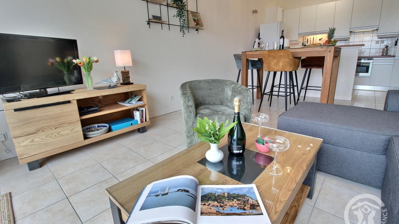 Photo of Livingroom in Tregastel