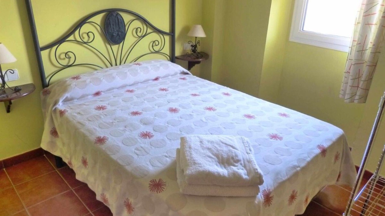 Photo of Bedroom in Alcover