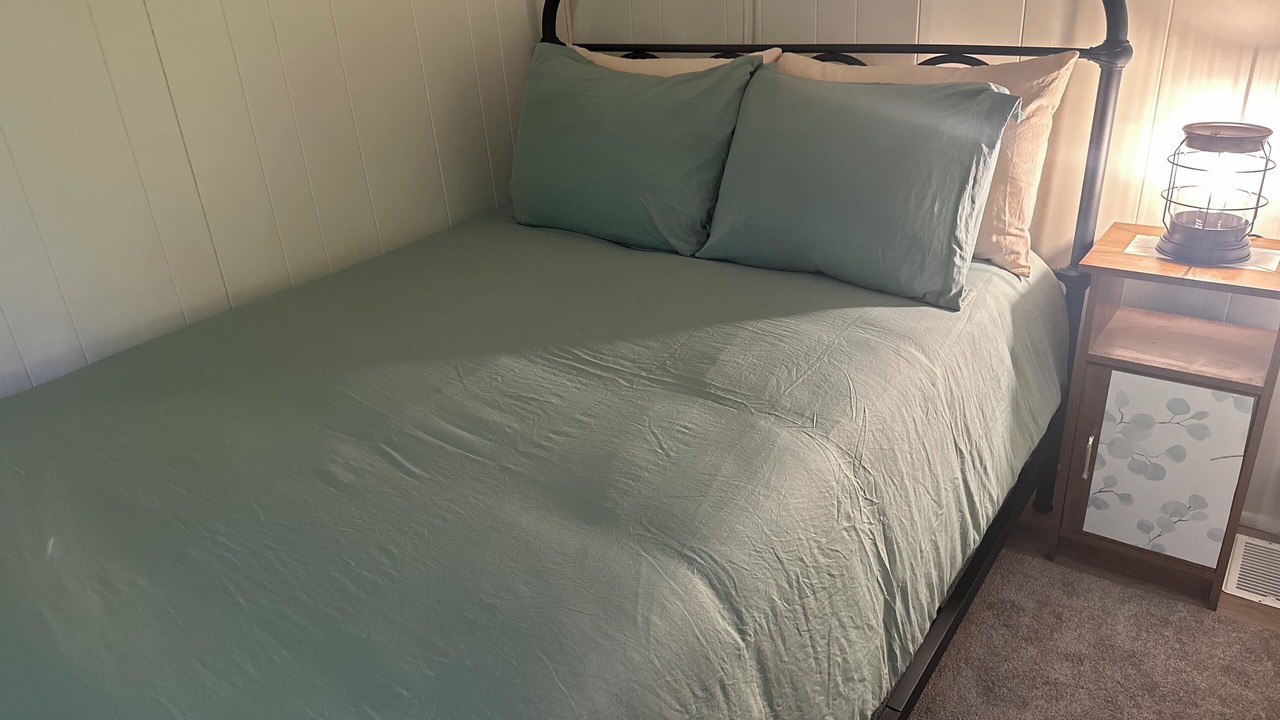 Photo of Bedroom in Pence Springs