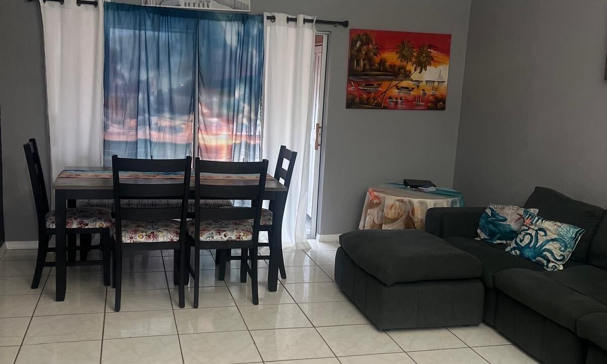 Photo of Livingroom in Eisenhower