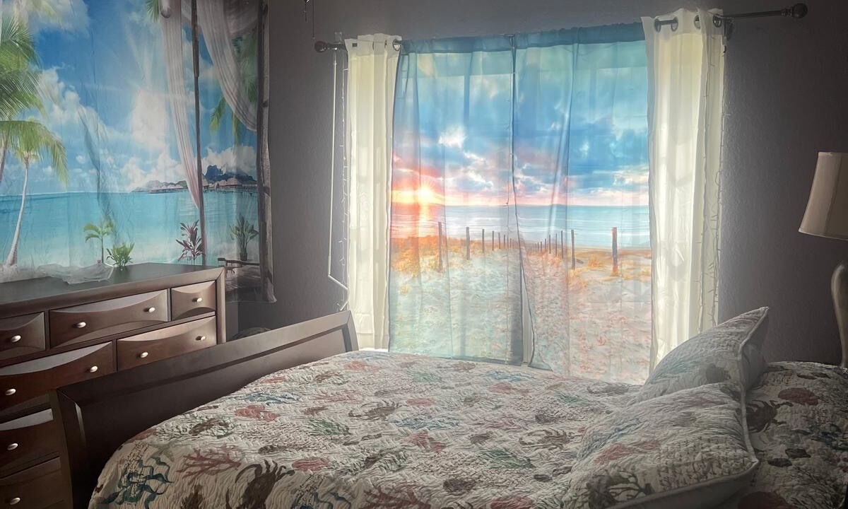 Photo of Bedroom in Eisenhower