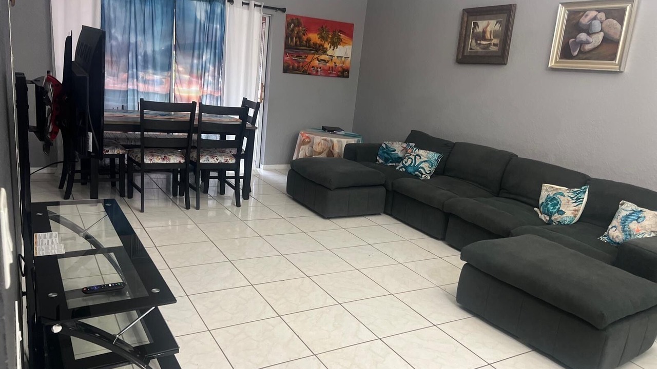 Photo of Livingroom in Eisenhower