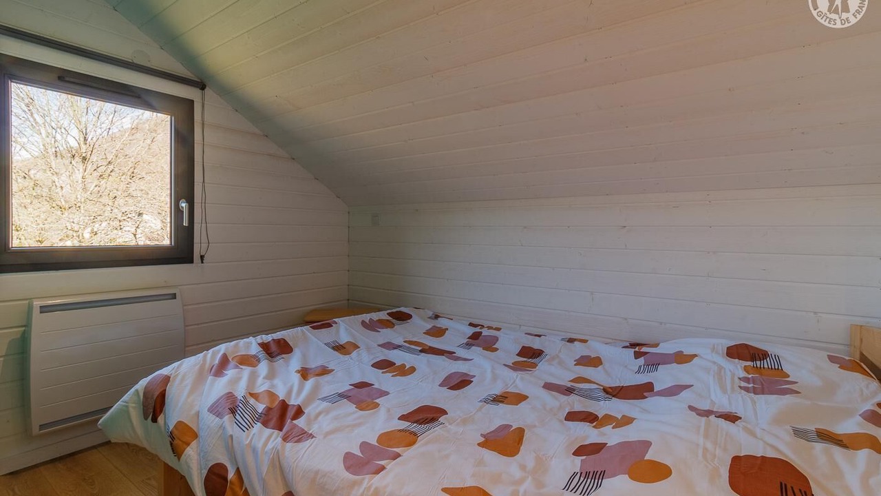 Photo of Bedroom in Saint-Thibaud-de-Couz