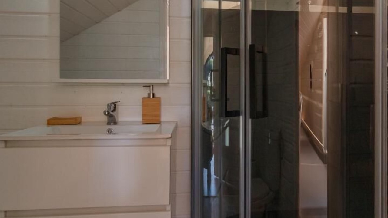 Photo of Bathroom in Saint-Thibaud-de-Couz