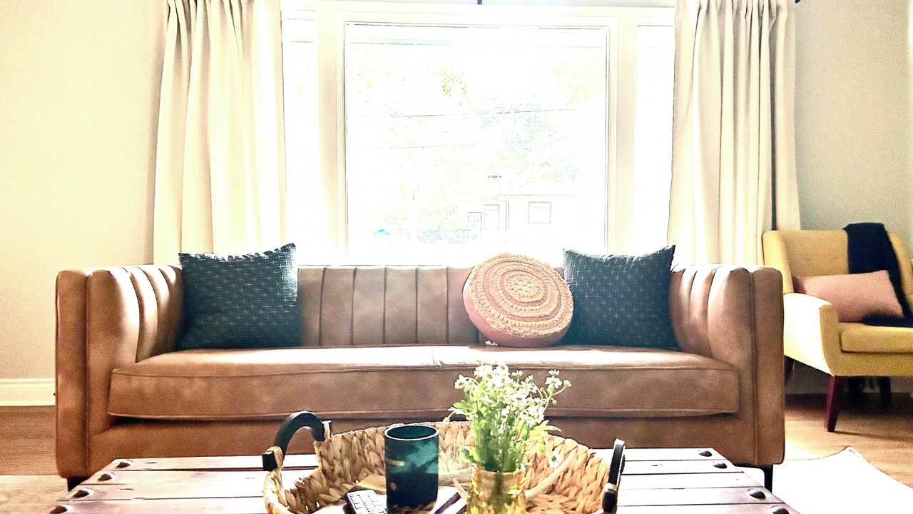 Photo of Livingroom in La Grange