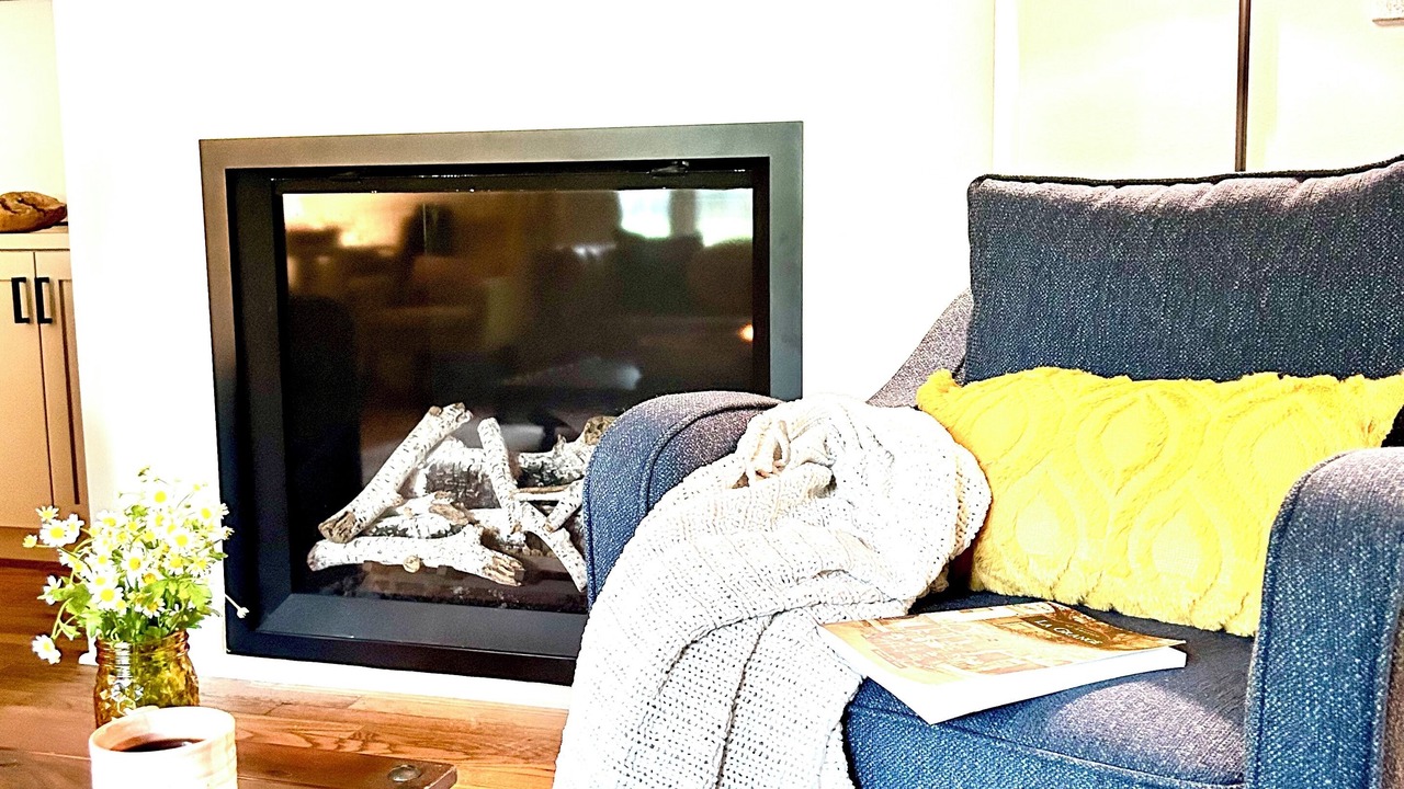 Photo of Livingroom in La Grange