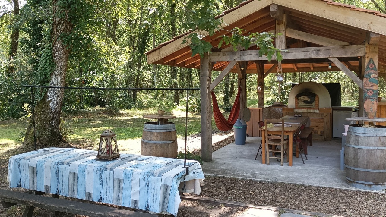 Photo of Outdoor in Luglon