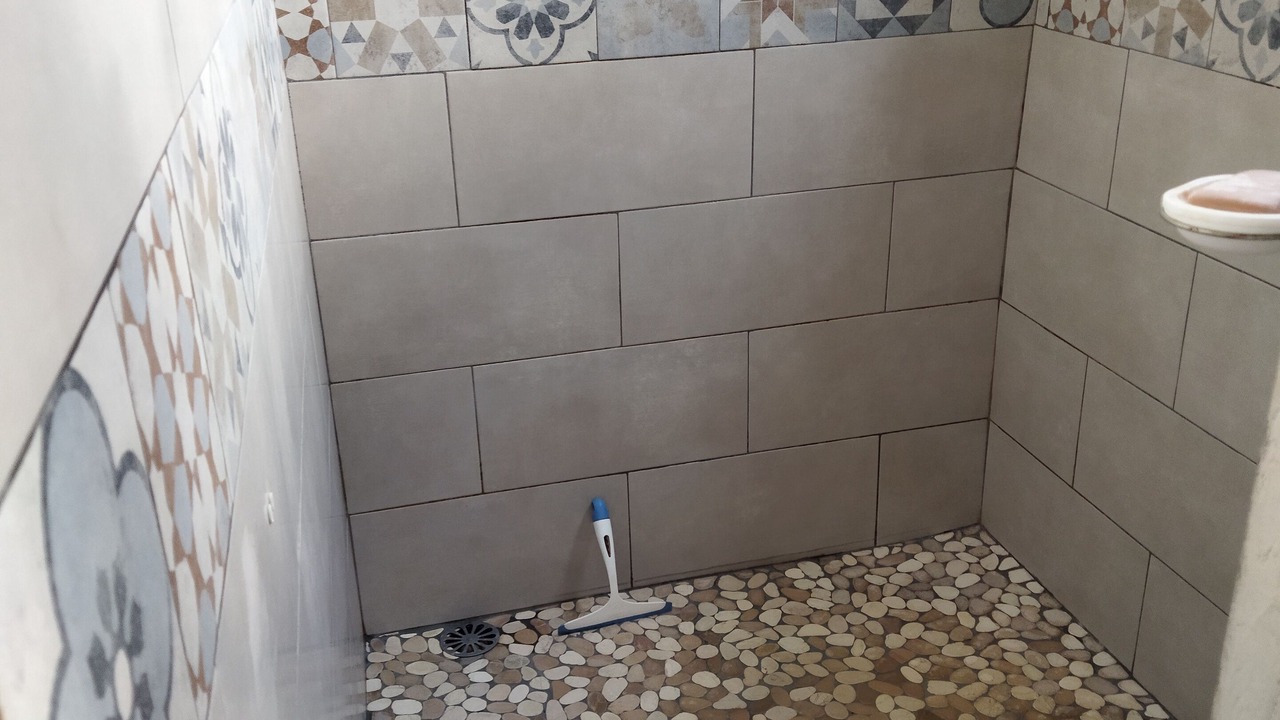 Photo of Bathroom in Luglon