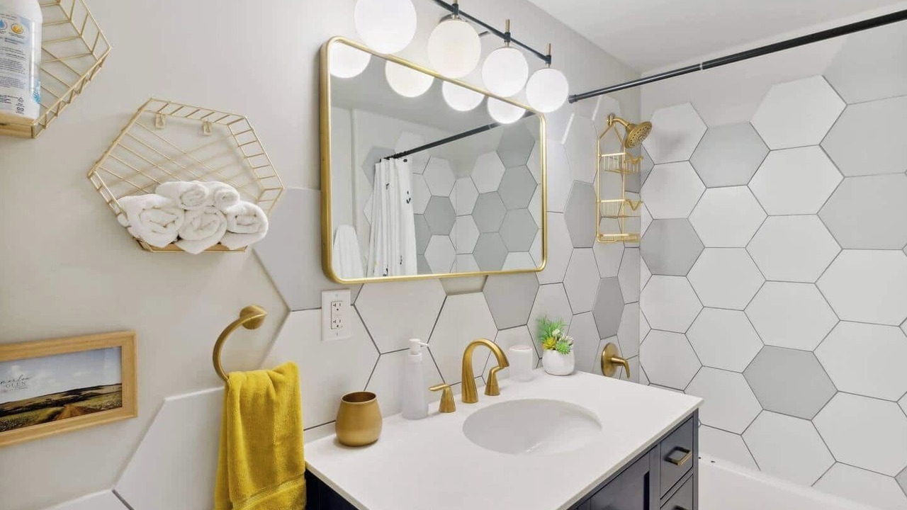 Photo of Bathroom in Albuquerque