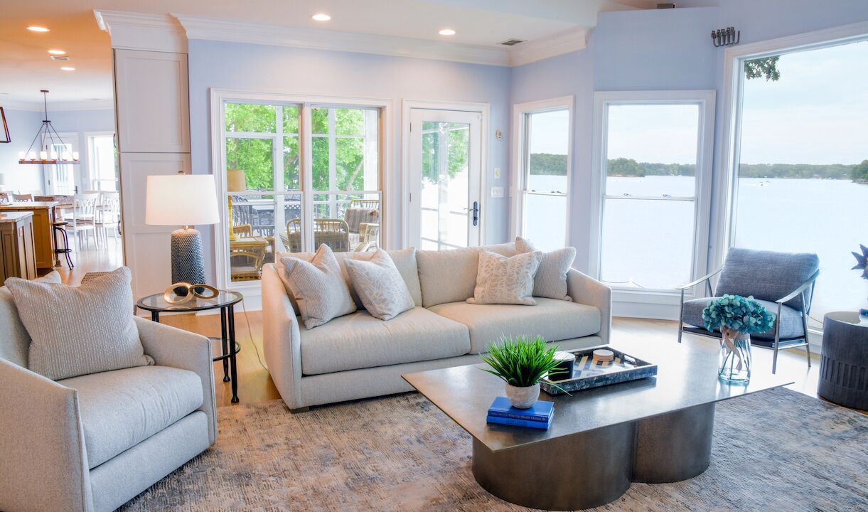 Photo of Livingroom in Lake Norman of Catawba