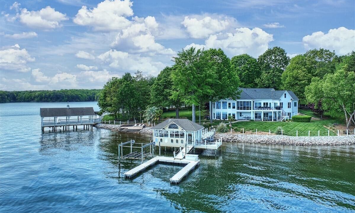Photo of Outdoor in Lake Norman of Catawba