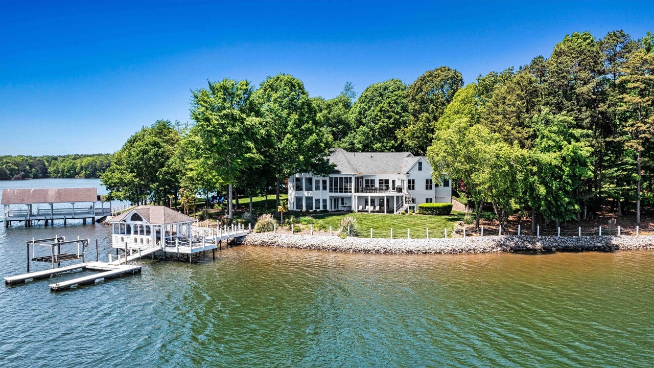 Photo of Outdoor in Lake Norman of Catawba