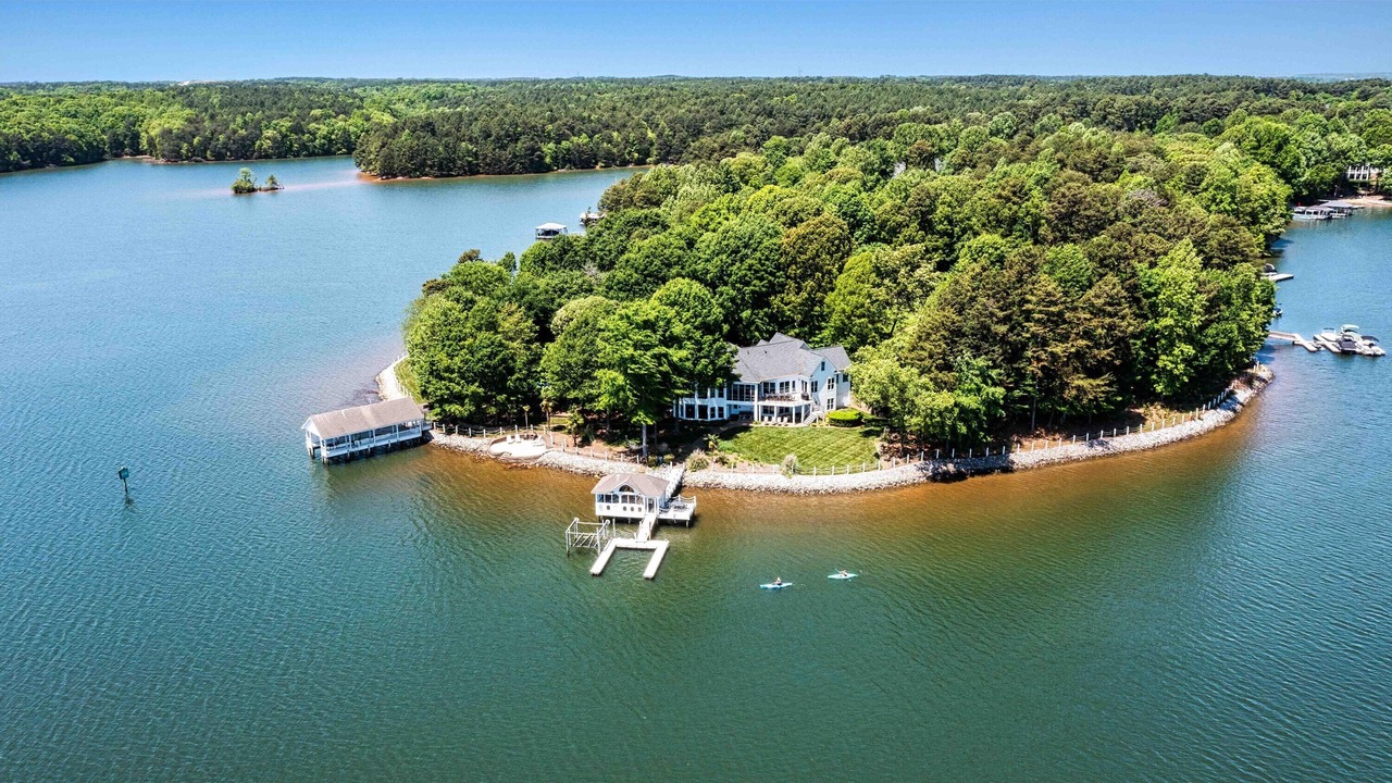 Photo of Outdoor in Lake Norman of Catawba