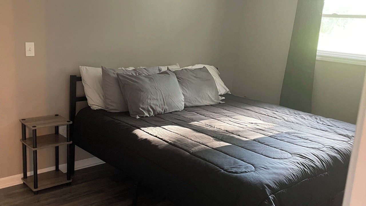 Photo of Bedroom in Elgin