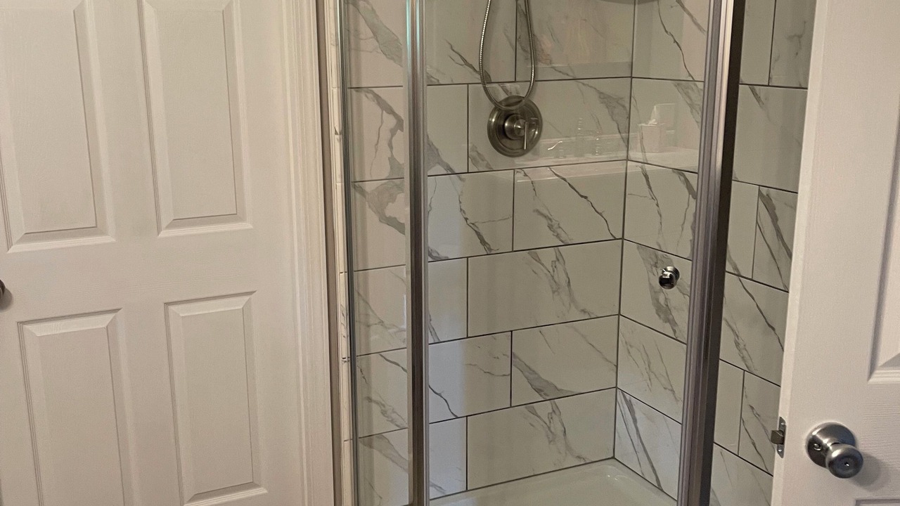 Photo of Bathroom in Elgin