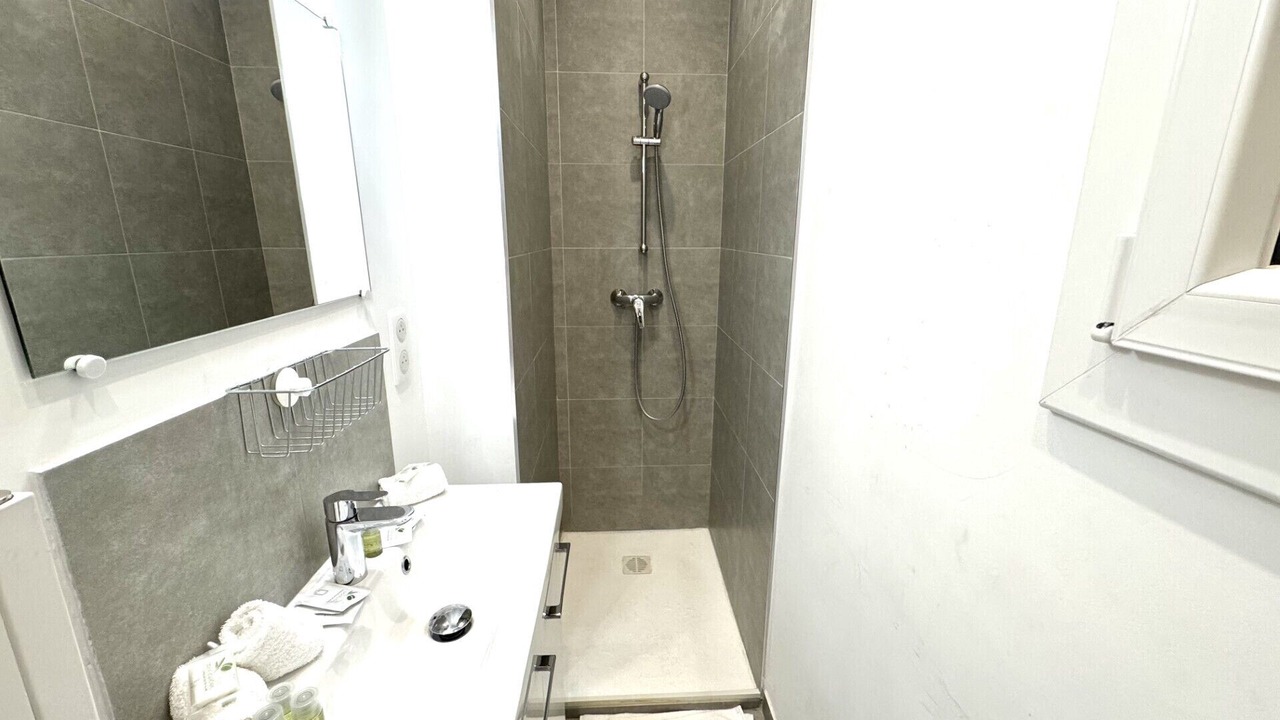 Photo of Bathroom in Les Baumettes