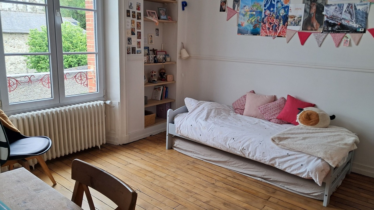 Photo of Bedroom in Laval