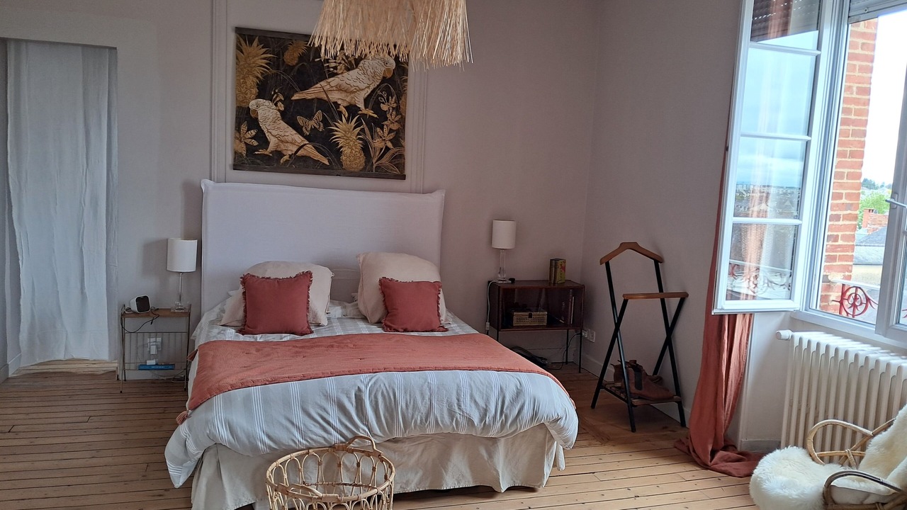 Photo of Bedroom in Laval