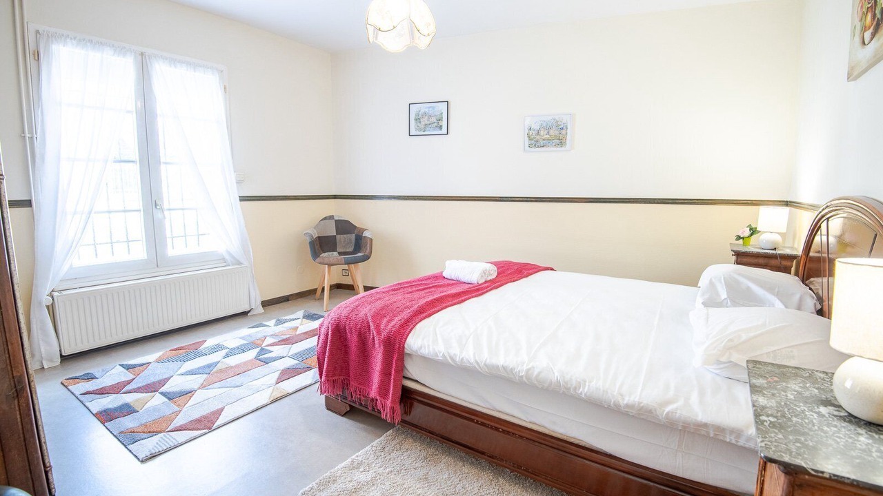 Photo of Bedroom in Blere