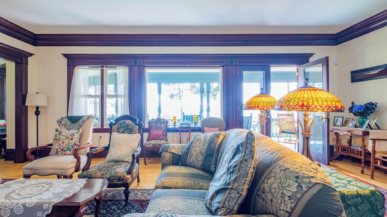 Photo of Livingroom in West Point