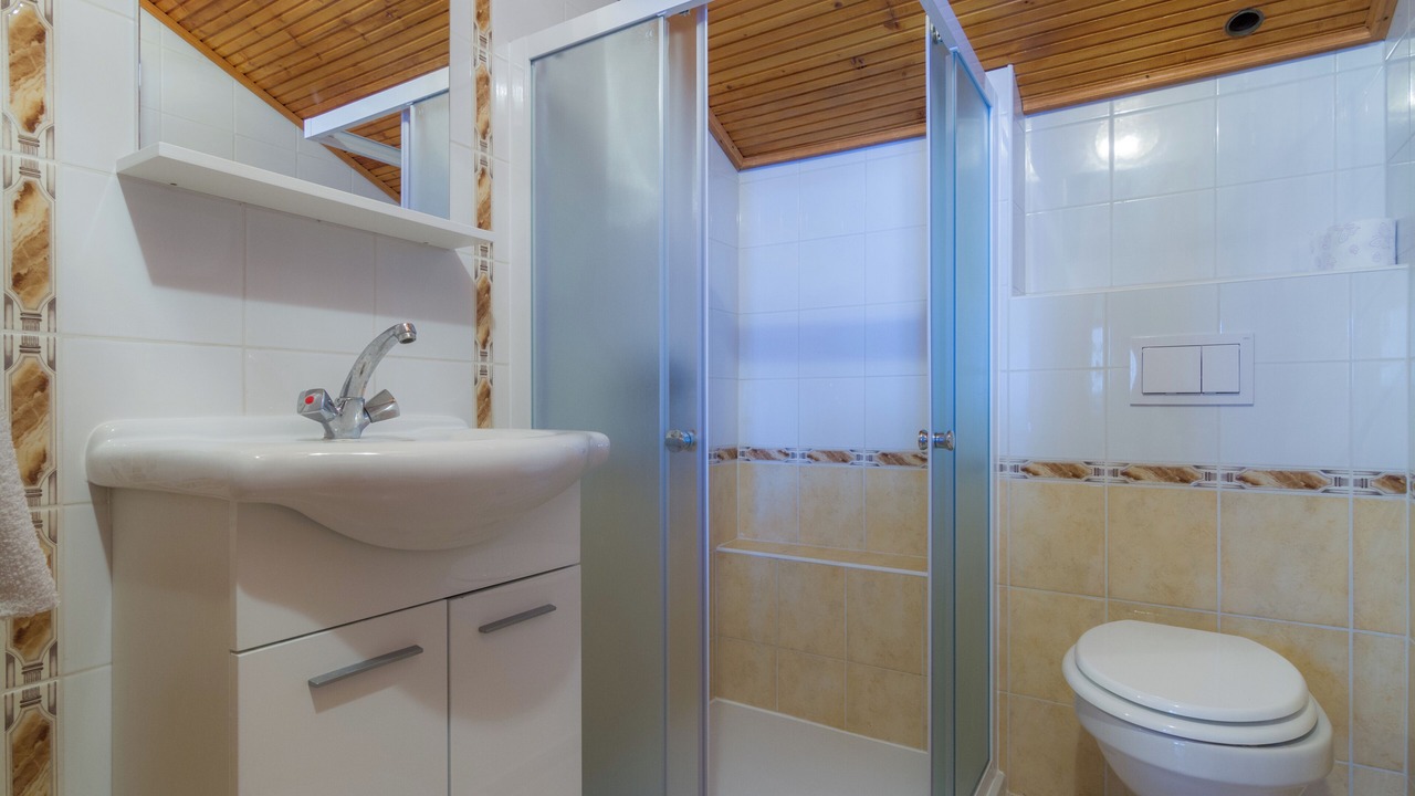 Photo of Bathroom in Rab
