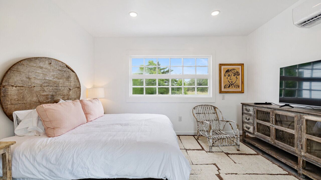 Photo of Bedroom in Warrenton