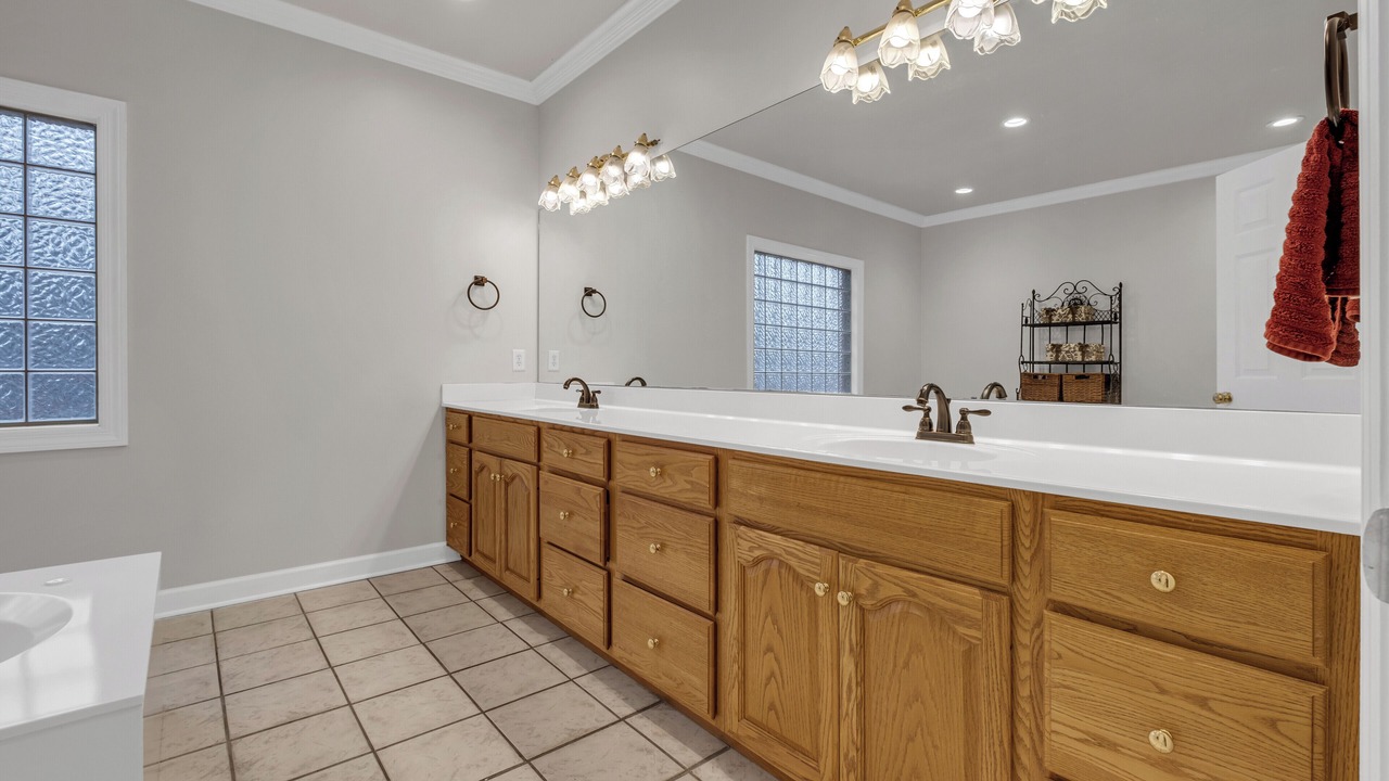 Photo of Bathroom in Mount Juliet