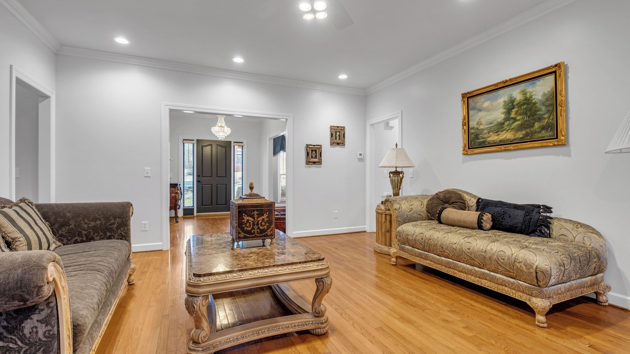 Photo of Livingroom in Mount Juliet